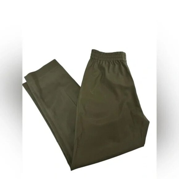 The Everlane GoWeave Easy Pant - Olive Green 100% Wool - Picture 6 of 6